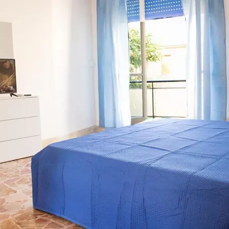 Light Blue Town Center Appartement