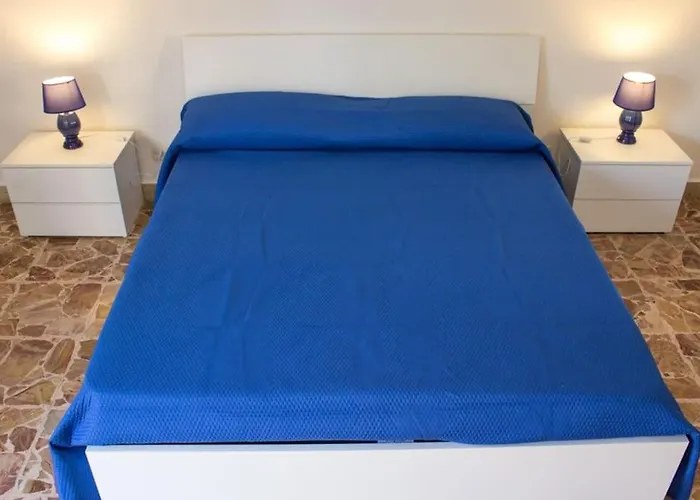 Light Blue Town Center シラクーサ